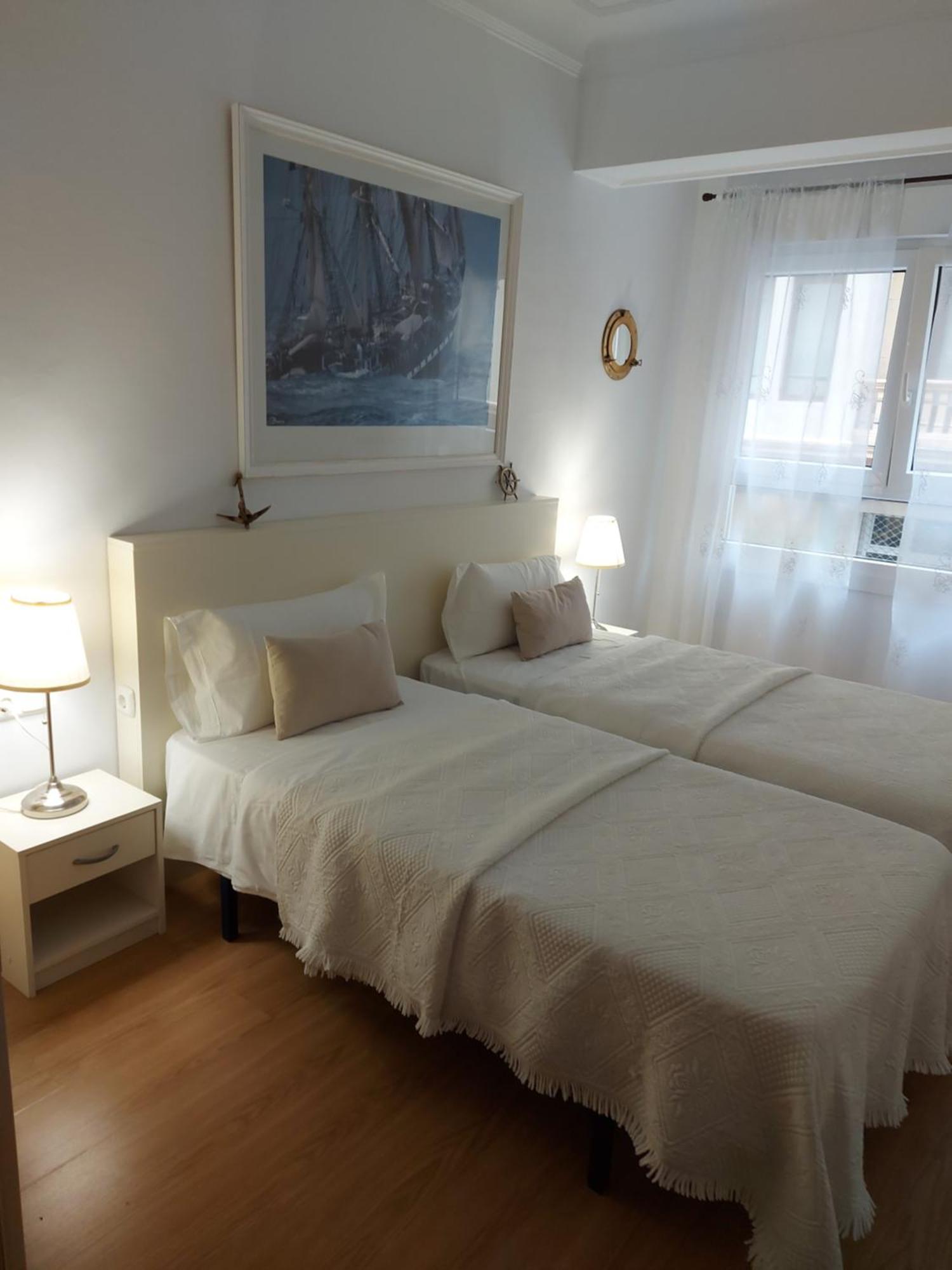 Apartamento Junto A La Playa De Gros Ess02373 Lägenhet San Sebastián Exteriör bild